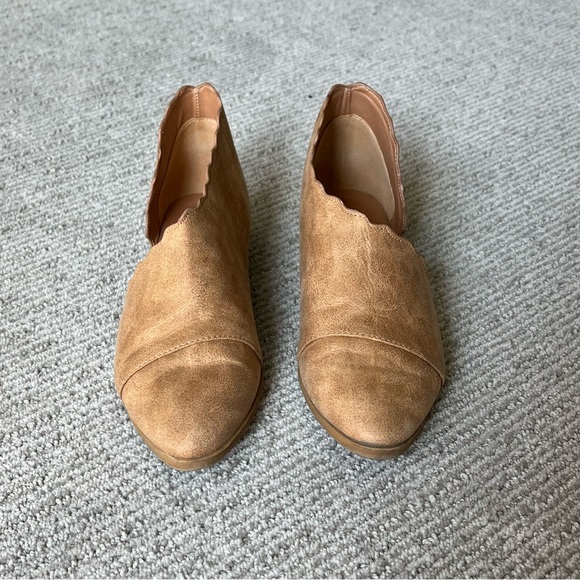 The Alexandria// Tan ankle flats - Picture 5 of 7